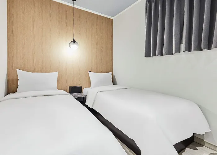 Wo Yongsan Station Motel 3*