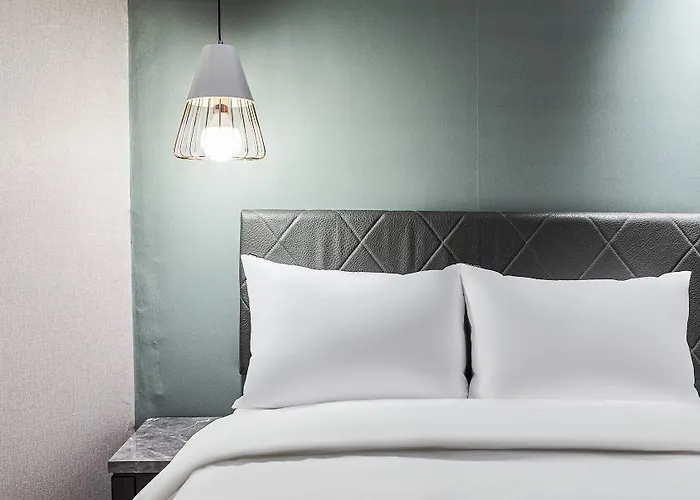 Wo Yongsan Station Motel